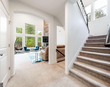 8175 Scenic Ridge Way - Photo Thumbnail 13