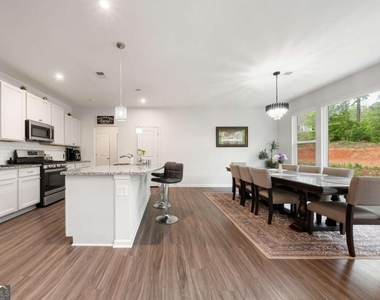 8175 Scenic Ridge Way - Photo Thumbnail 15