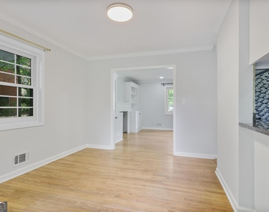 2903 Old Sewell Road - Photo Thumbnail 7