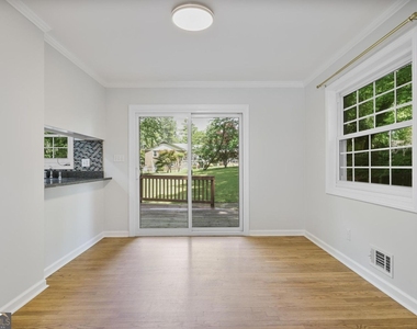 2903 Old Sewell Road - Photo Thumbnail 6
