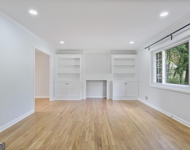 2903 Old Sewell Road - Photo Thumbnail 3