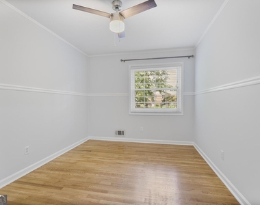 2903 Old Sewell Road - Photo Thumbnail 13