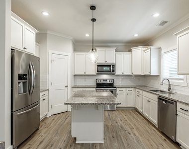 6459 Wildwood Trail - Photo Thumbnail 9