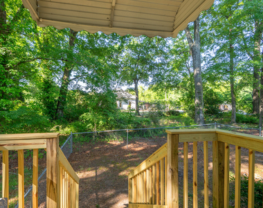 243 Boulevard - Photo Thumbnail 22