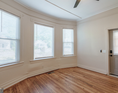 243 Boulevard - Photo Thumbnail 5