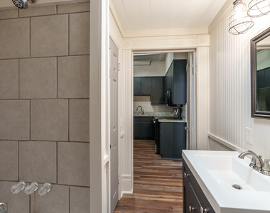 243 Boulevard - Photo Thumbnail 17