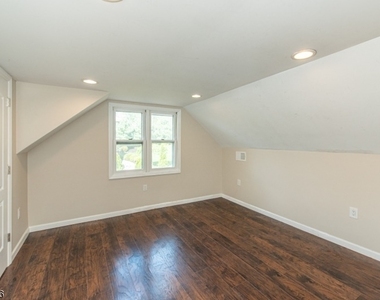 537 Dell Rd - Photo Thumbnail 15