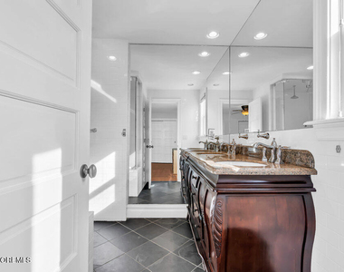 206 3rd Avenue - Photo Thumbnail 16
