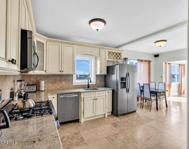 206 3rd Avenue - Photo Thumbnail 10