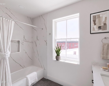 9 Wharf Avenue - Photo Thumbnail 13