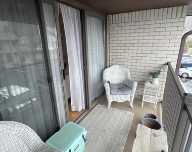 330 Shore Drive - Photo Thumbnail 11
