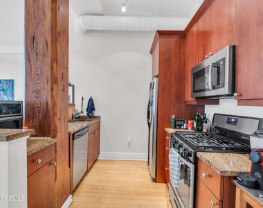 300 Emory Street - Photo Thumbnail 8