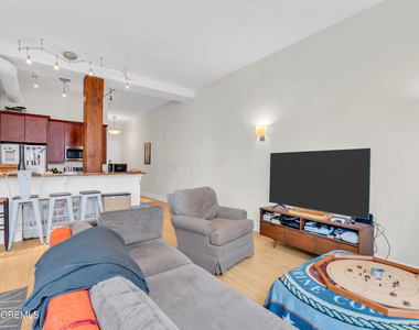 300 Emory Street - Photo Thumbnail 4