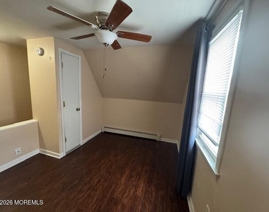 65 Sampson Avenue - Photo Thumbnail 8