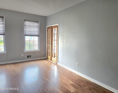 505 Buhler Avenue - Photo Thumbnail 14