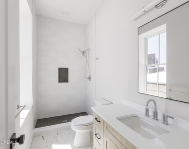 9 Wharf Avenue - Photo Thumbnail 15