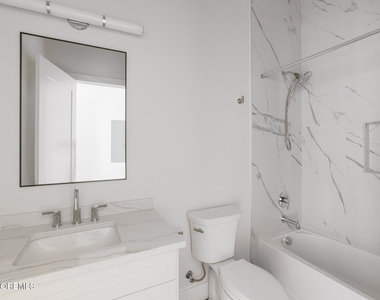 9 Wharf Avenue - Photo Thumbnail 11