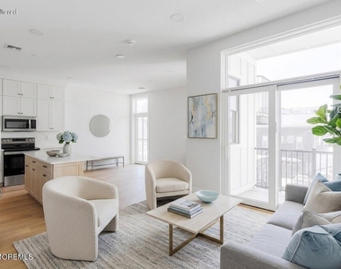 9 Wharf Avenue - Photo Thumbnail 2