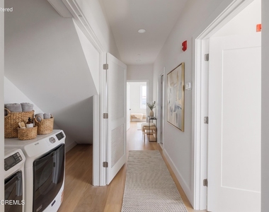 9 Wharf Avenue - Photo Thumbnail 18