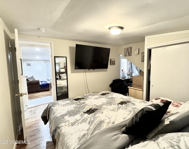 196 Milton Avenue - Photo Thumbnail 5