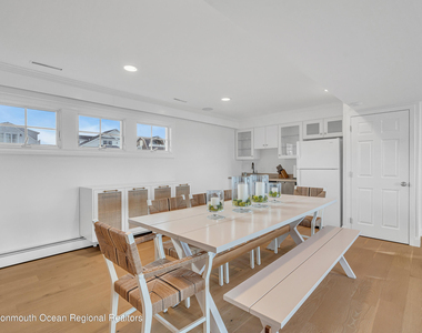 706 Morven Terrace - Photo Thumbnail 47