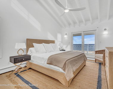 706 Morven Terrace - Photo Thumbnail 28