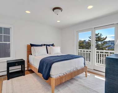 706 Morven Terrace - Photo Thumbnail 24