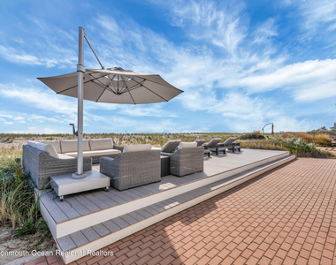 706 Morven Terrace - Photo Thumbnail 56