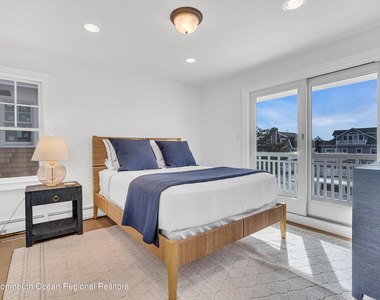 706 Morven Terrace - Photo Thumbnail 23