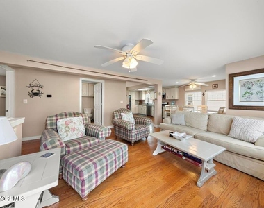26 W Oceanview Drive - Photo Thumbnail 2