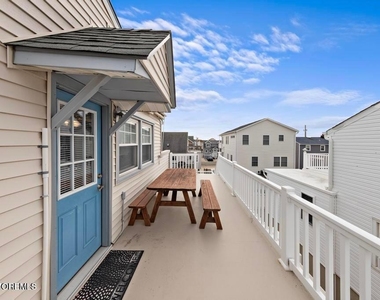 26 W Oceanview Drive - Photo Thumbnail 9