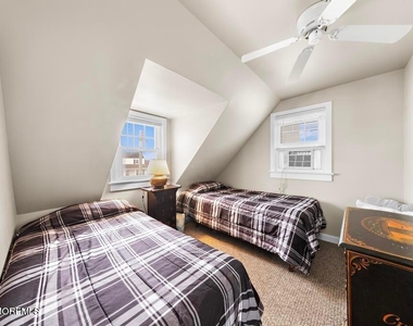 26 W Oceanview Drive - Photo Thumbnail 14