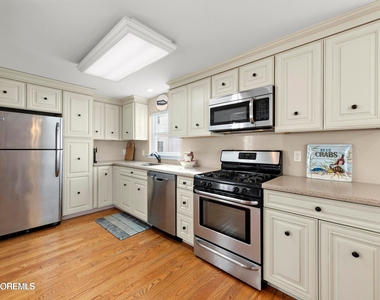 26 W Oceanview Drive - Photo Thumbnail 4