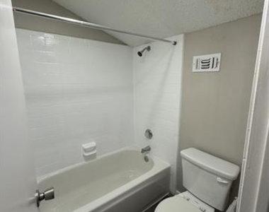 1121 Via Del Rey - Photo Thumbnail 35