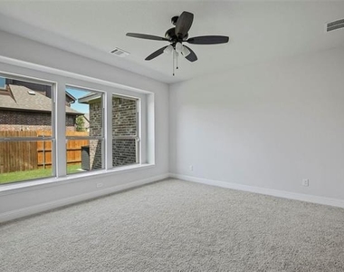 508 Bush Avenue - Photo Thumbnail 12