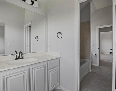508 Bush Avenue - Photo Thumbnail 24