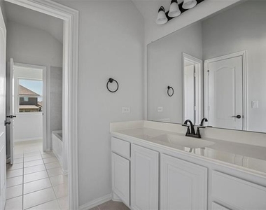 508 Bush Avenue - Photo Thumbnail 20