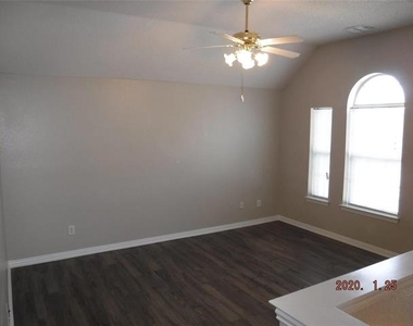1741 Angel Falls Drive - Photo Thumbnail 12