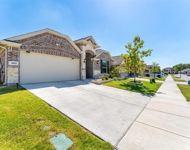 3621 Peachbush Lane - Photo Thumbnail 1