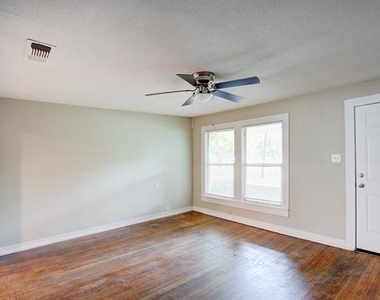 1005 N Buffalo Avenue - Photo Thumbnail 4