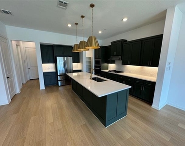 1278 Daybreak Drive - Photo Thumbnail 12