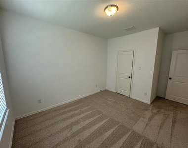 1278 Daybreak Drive - Photo Thumbnail 26
