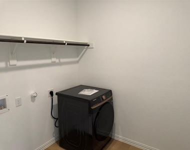 1278 Daybreak Drive - Photo Thumbnail 39