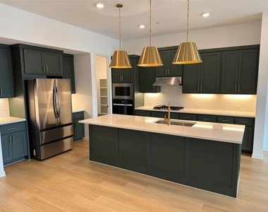 1278 Daybreak Drive - Photo Thumbnail 6