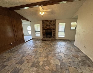 2122 Rainwood Court - Photo Thumbnail 1