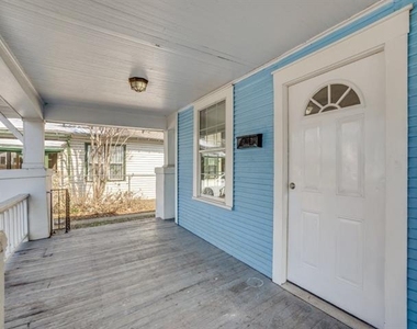 1628 Poplar Street - Photo Thumbnail 1