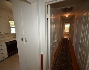 6611 Anita Street - Photo Thumbnail 14