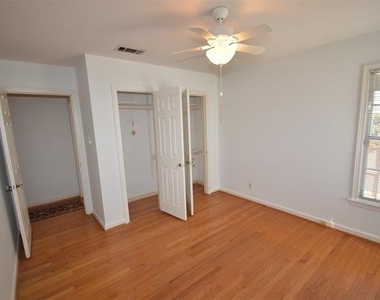 6611 Anita Street - Photo Thumbnail 19