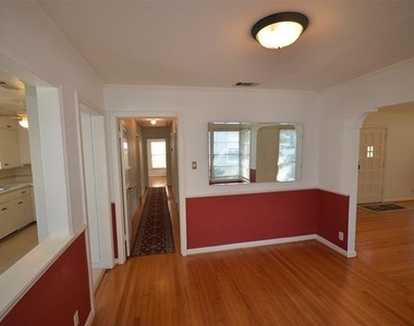 6611 Anita Street - Photo Thumbnail 8