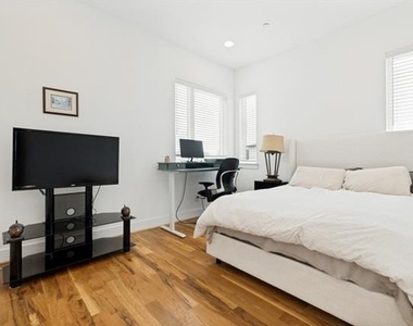 1952 Kearney Court - Photo Thumbnail 16
